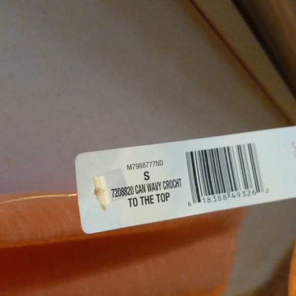 NWT New Directions Crochet Top - Picture 6 of 6